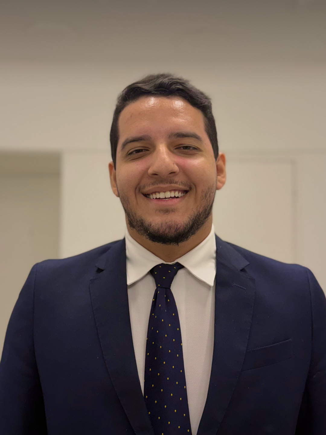 Dr. Artur Carvalho